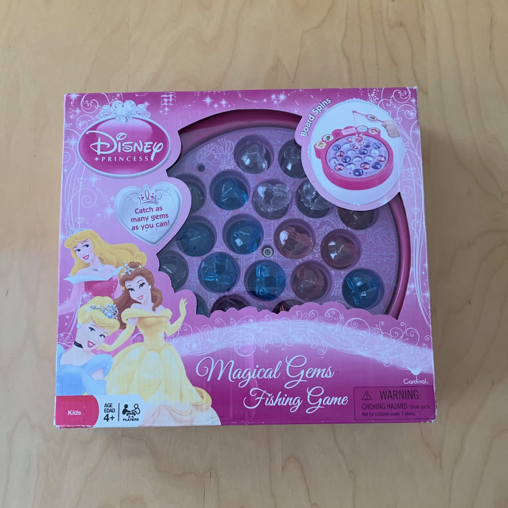 NEW-Disney Princess Magical Gems Fishing Game